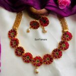 Ruby Green Flower Kemp Necklace